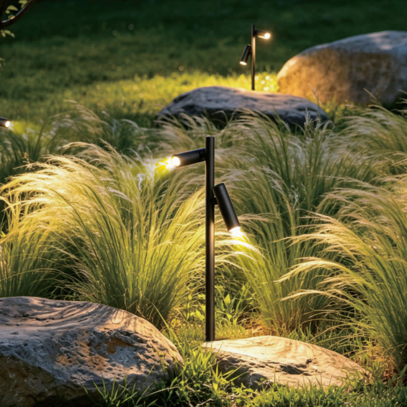IP65 Double Head LED Garden Bollard Spotlight IP65 Double Head LED Garden Bollard Spotlight